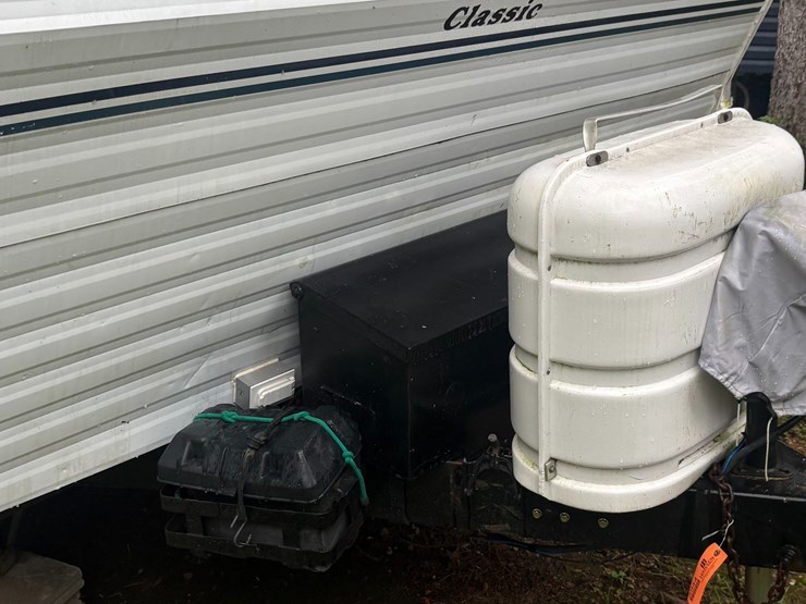#5944-•-1996-dutchmen-camper-(shawano,-wi)-(has-wi-title)-image-10