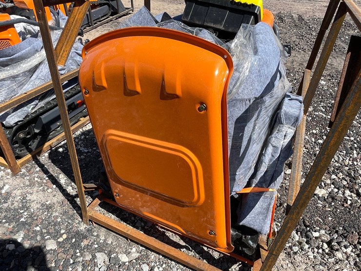 #2032-•-unused-2026-landhonor-mini-excavator-image-7