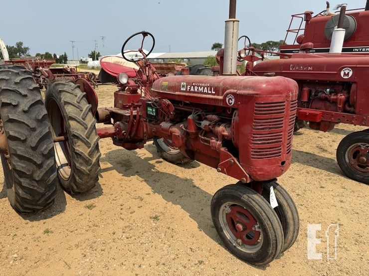 1954-farmall-super-c-image-1