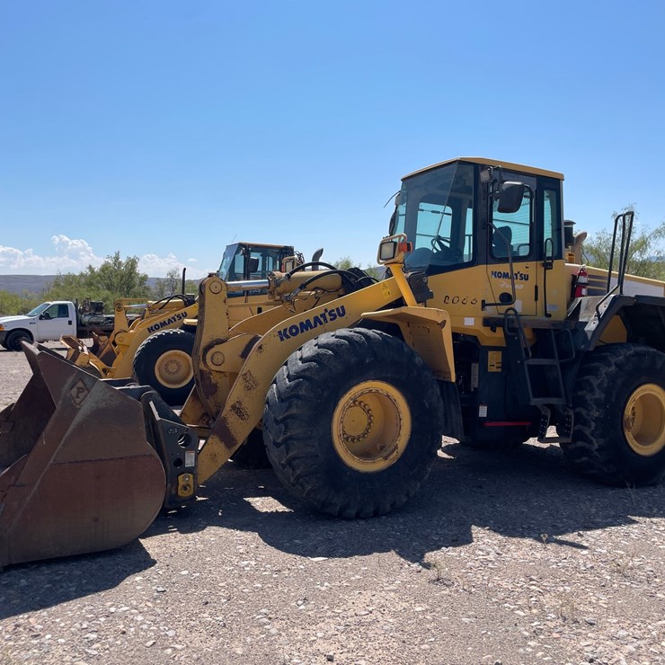 2005 KOMATSU WA380