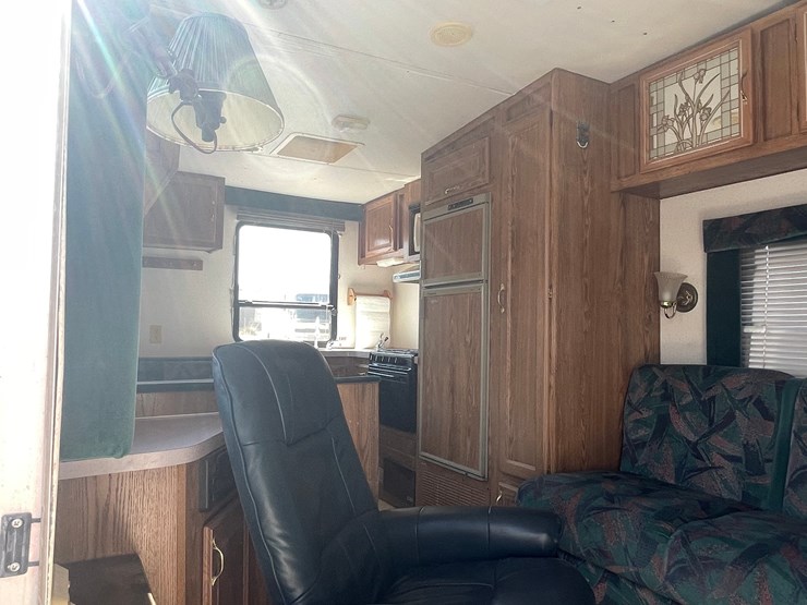 #1858-•-1994-fleetwood-travel-trailer-(has-nm-title)-image-117