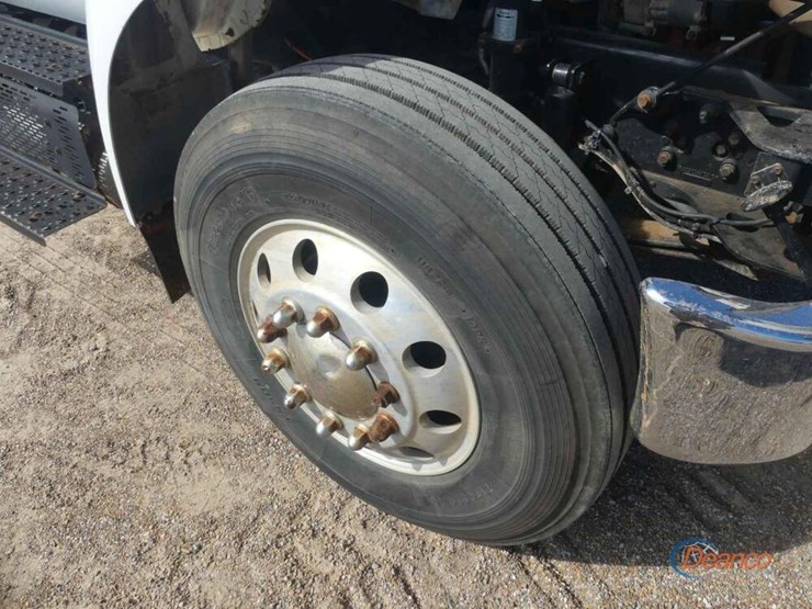 2015-ford-f750-image-9