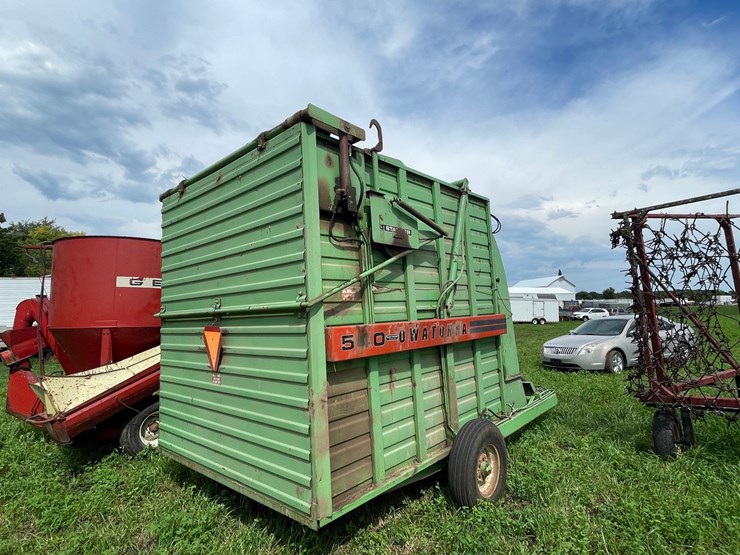 #2975-•-owatonna-540-stacker-image-5