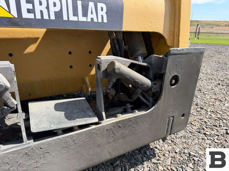 caterpillar-272c-image-10