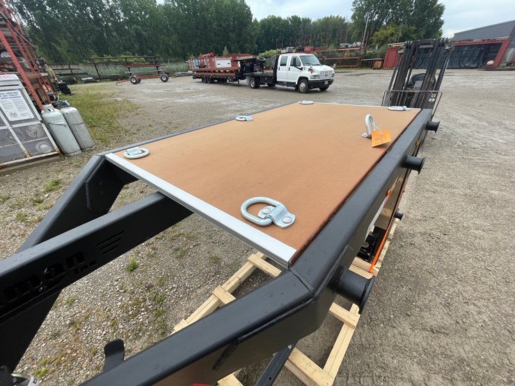 #6319-•-gooseneck-adapter-hitch-(green-bay,-wi)-image-34
