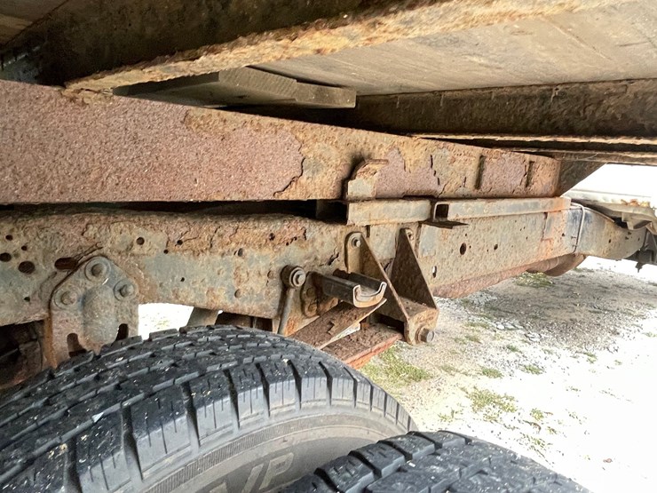 1995-ford-f350-image-31