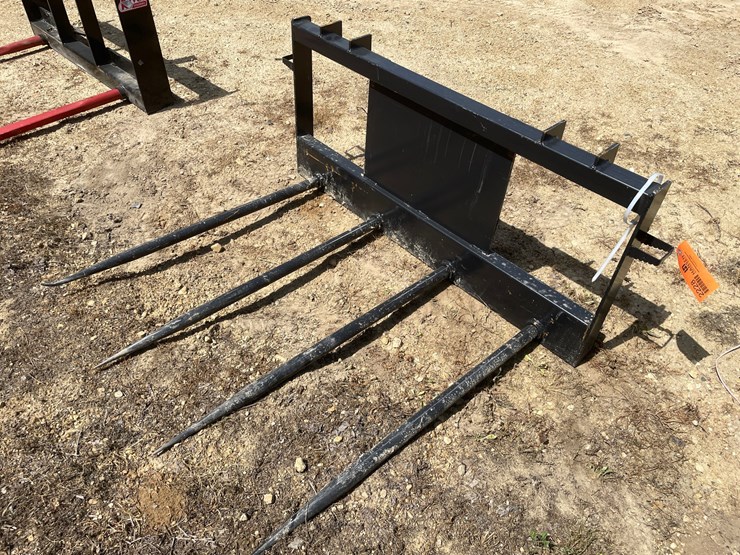 #2228-•-jct-4-prong-bale-spear-attachment-image-1