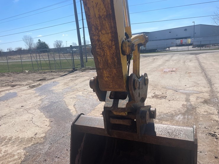 2019-komatsu-pc138us-image-46