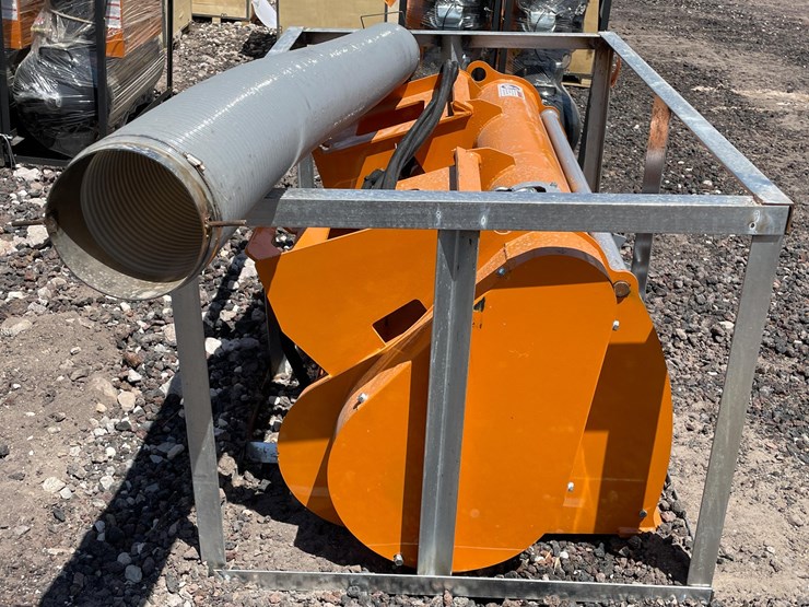 #2407-•-unused-2026-landhonor-double-discharge-concrete-mixer-attachment-image-16