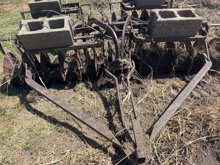 john-deere-7-image-10
