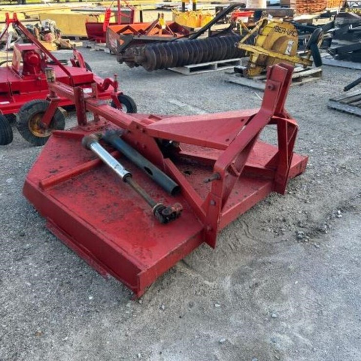 MASSEY-FERGUSON 60