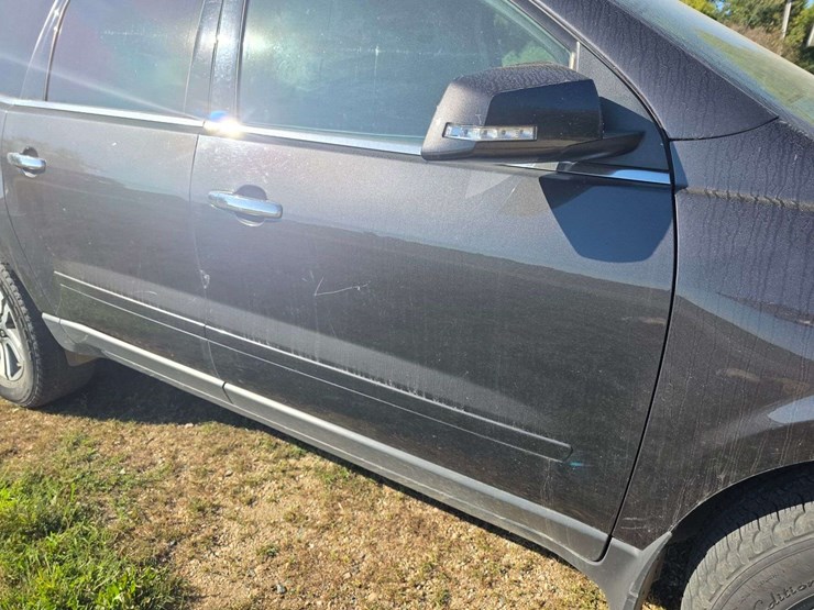 2014-chevrolet-traverse-lt-image-53