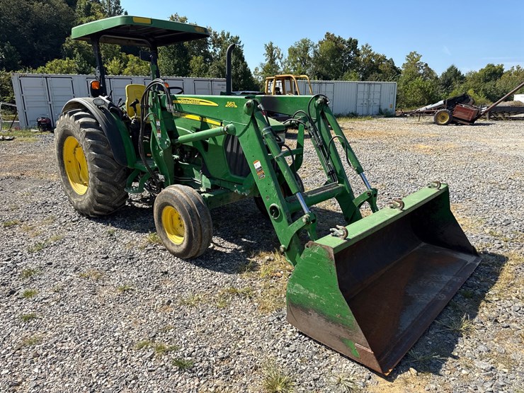 john-deere-5075m-image-3