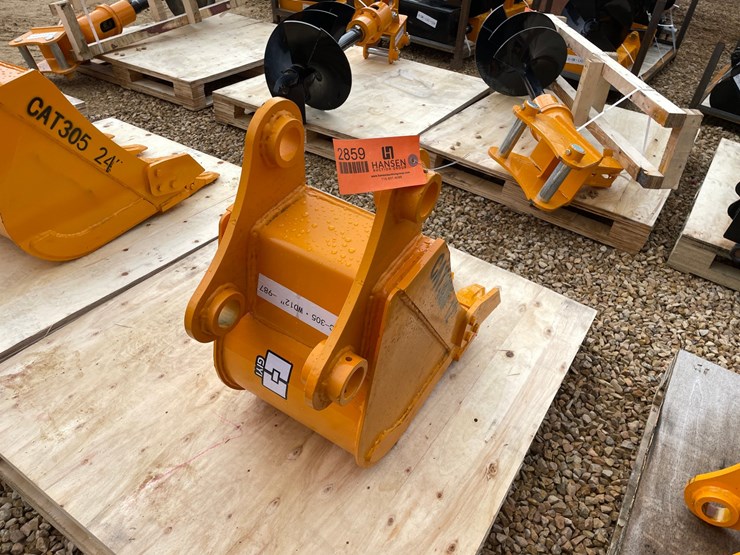 caterpillar-305-image-4