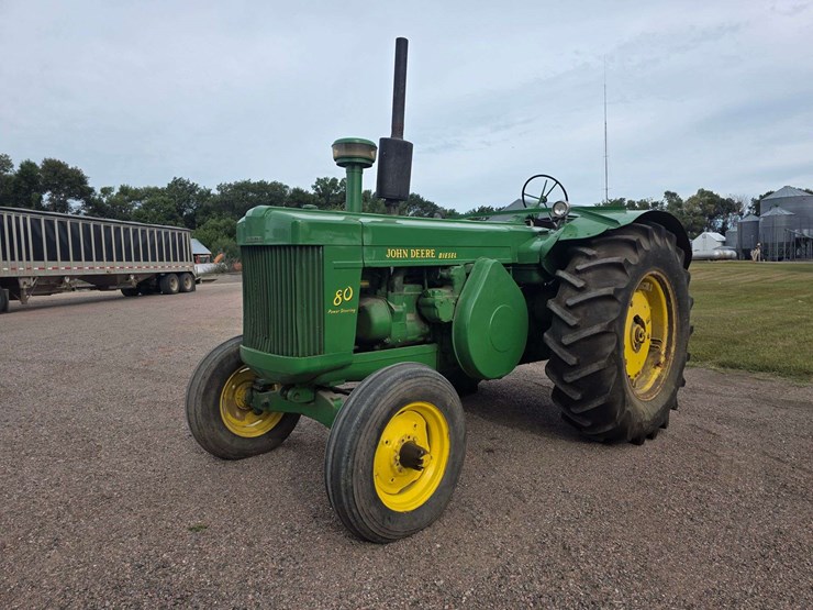1955-john-deere-80-image-1