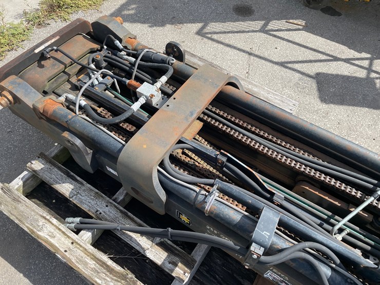 #6321-•-toyota-forklift-mast-(shawano,-wi)-image-11