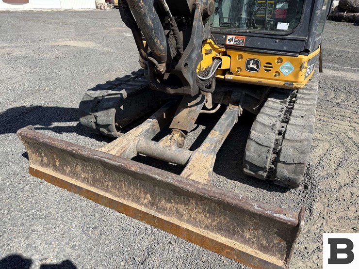 2016-deere-60g-image-21