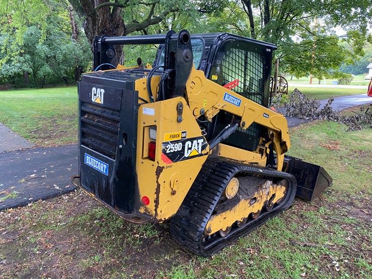 2019-caterpillar-259d-image-6