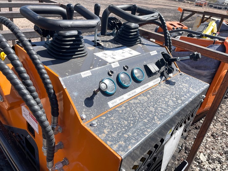 #2068-•-unused-2026-landhonor-mini-skid-steer-loader-image-20