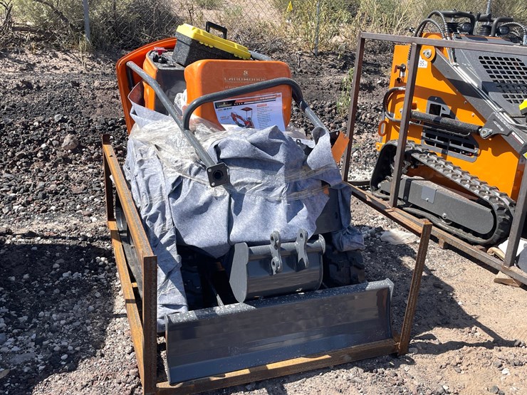 #2033-•-unused-2026-landhonor-mini-excavator-image-34