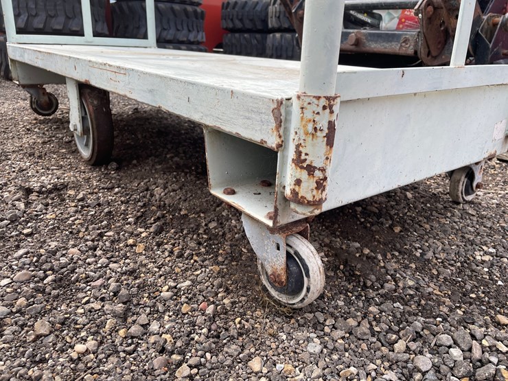 #5095-•-metal-rolling-rack-image-3