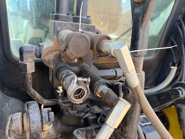 2007-john-deere-5525-image-41