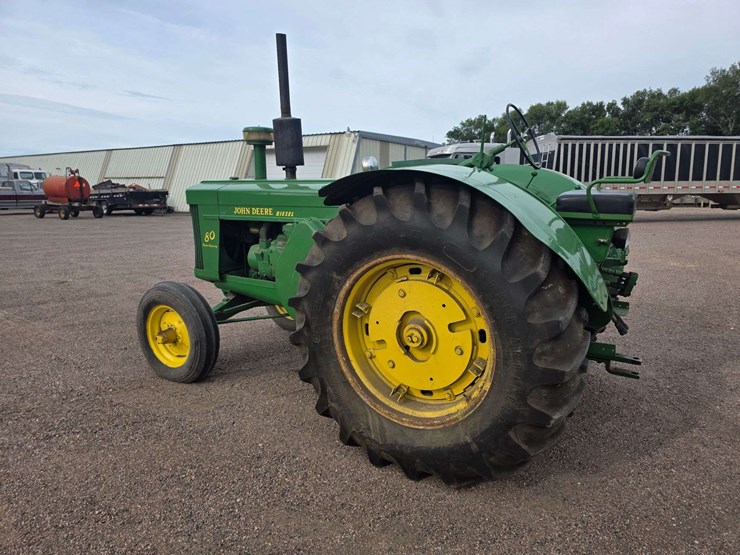 1955-john-deere-80-image-12