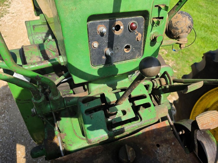 john-deere-730-image-19