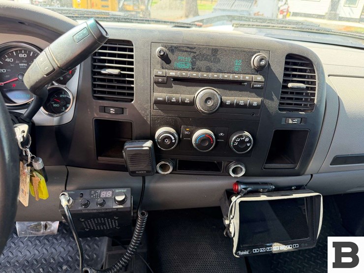 2008-chevrolet-silverado-3500-image-39