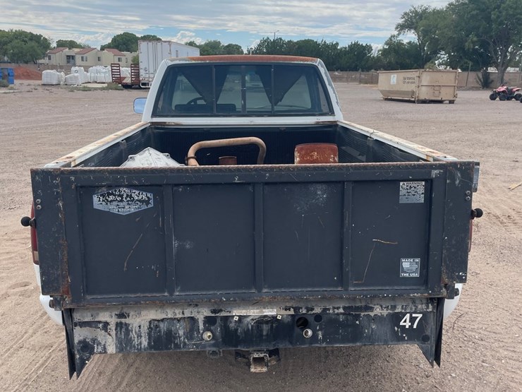 #1875-•-1992-chevy-1/2-ton-pickup-truck-(has-nm-title)-(offsite-at-nmsu)-image-4