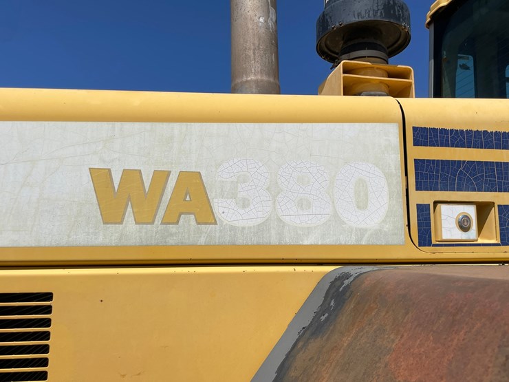2005-komatsu-wa380-image-36