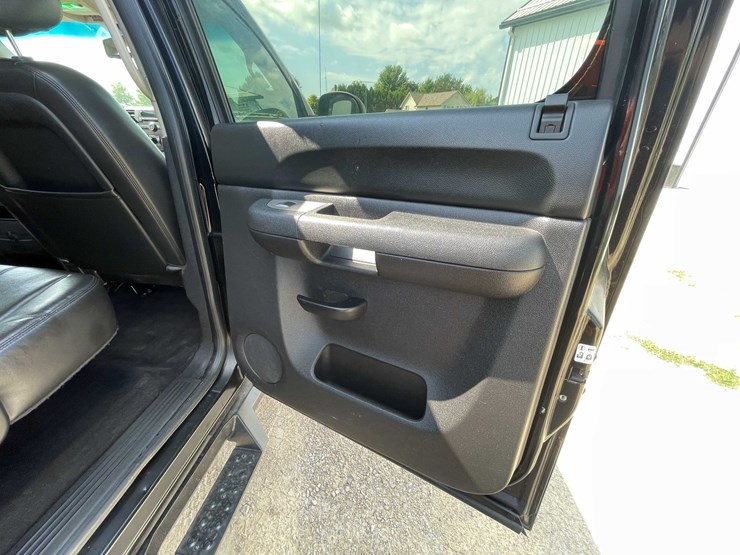 #301-•-2012-chevy-silverado-lt-pickup-truck-(has-wi-title)-(chilton,-wi)-image-45