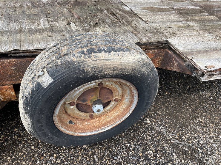 #5131-•-24'-flatbed-trailer-(no-title)-image-12