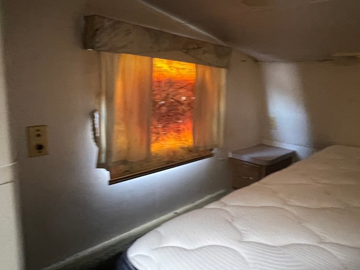 #1858-•-1994-fleetwood-travel-trailer-(has-nm-title)-image-201