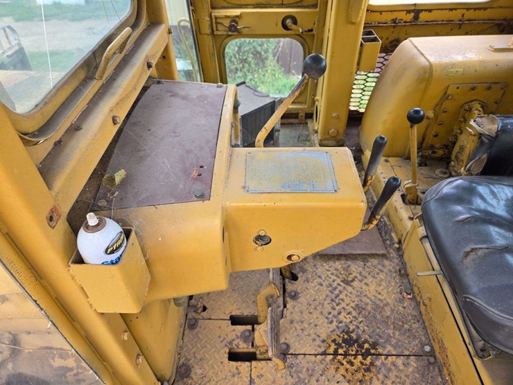 caterpillar-d8h-image-51