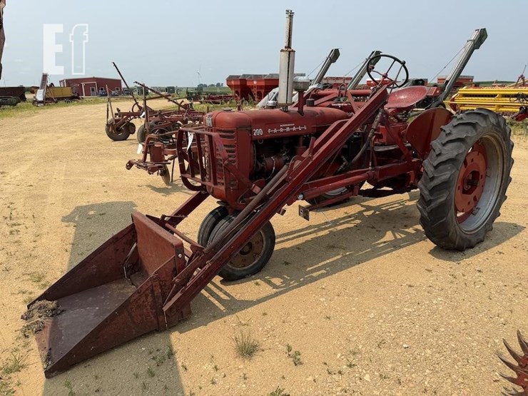 1955-farmall-200-image-6