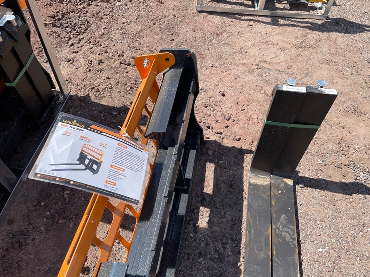 #2423-•-unused-2026-landhonor-pallet-fork-attachment-image-6
