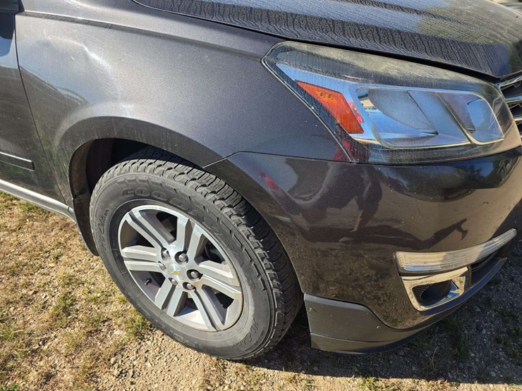 2014-chevrolet-traverse-lt-image-55