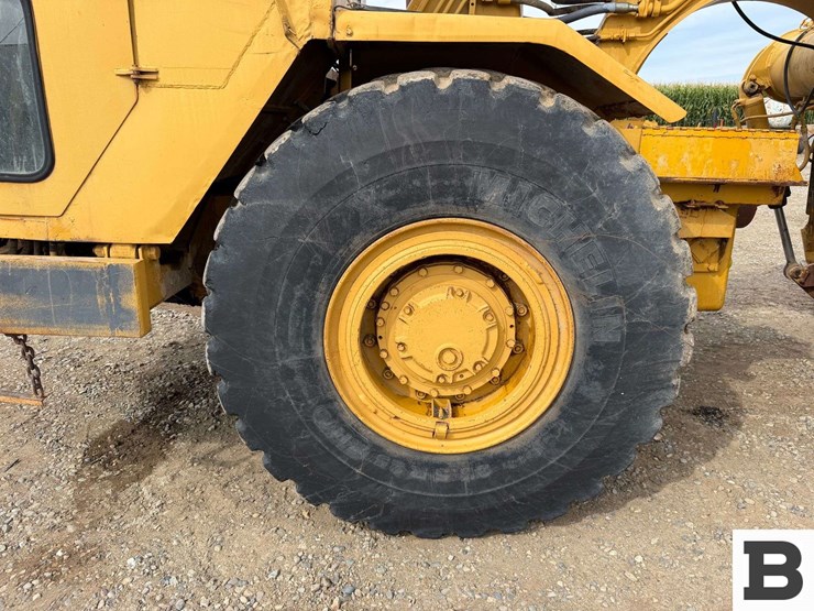 caterpillar-613b-image-11