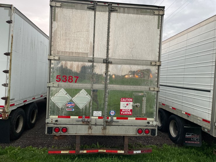2017-utility-3000r-image-10