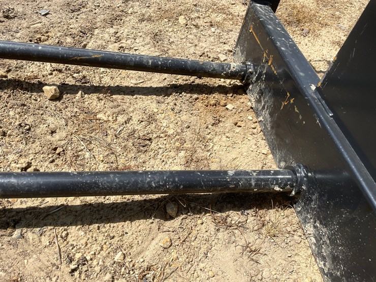 #2228-•-jct-4-prong-bale-spear-attachment-image-8