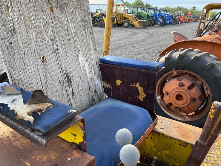 #119-•-terratrac-gt-30-track-loader-(mason,-wi)-image-13