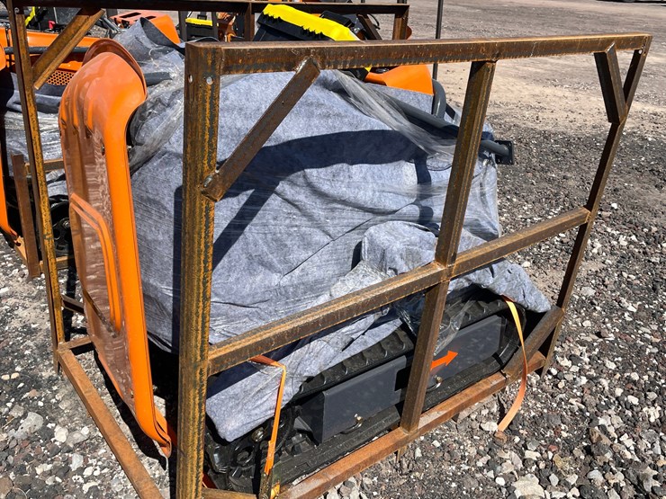 #2032-•-unused-2026-landhonor-mini-excavator-image-6