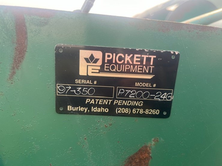 pickett-up22-image-6