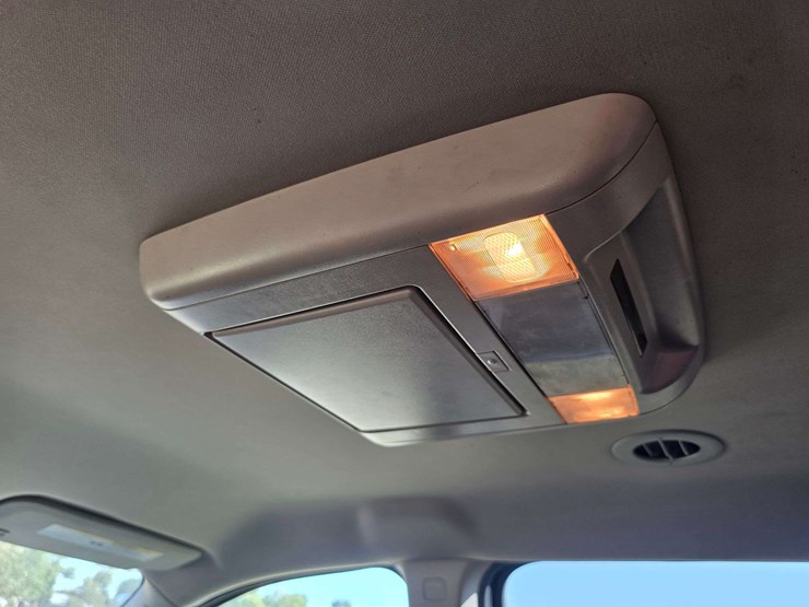 2014-chevrolet-traverse-lt-image-45