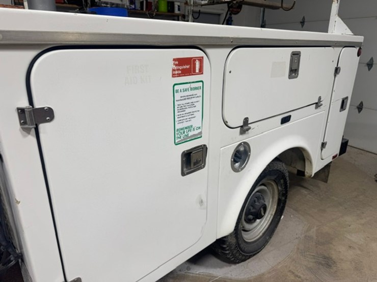 1999-gmc-3500-image-4