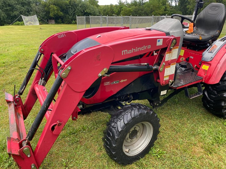 mahindra-1538-hst-image-12