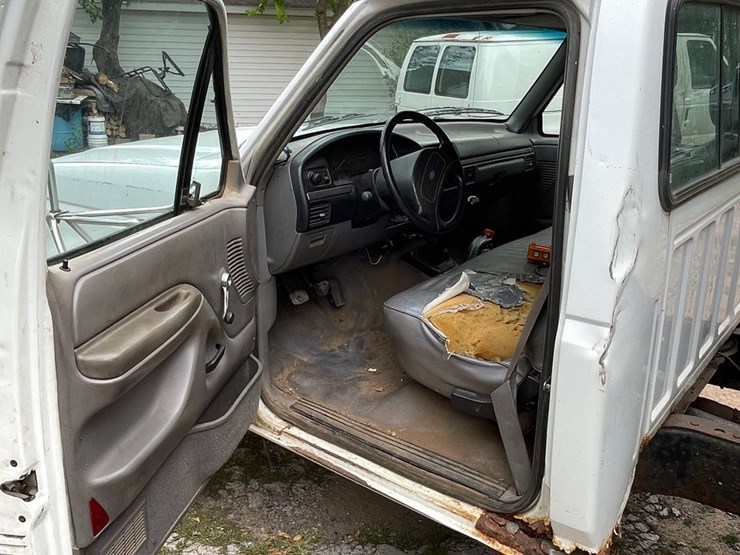 1995-ford-f350-image-55