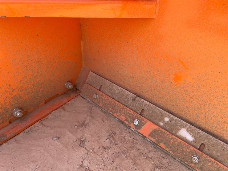 #2244-•-new-84"-skid-steer-snowpusher-attachment-image-15