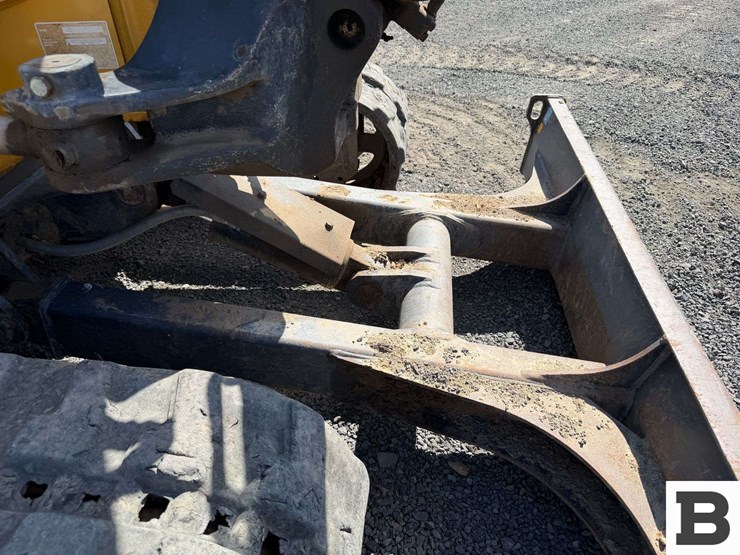 2016-deere-60g-image-35